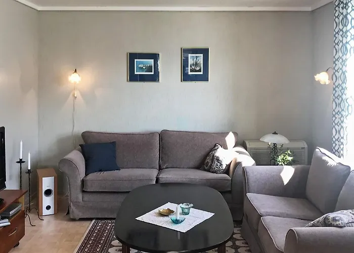 6 Person In Vakantiehuis Øystese